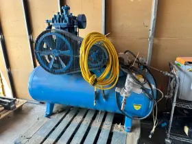 325QRB QUINCY Air Compressor Baldor