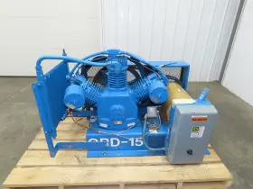MQRD15-2SI120N QUINCY Oil Piston Air Pump Compressor Cfm