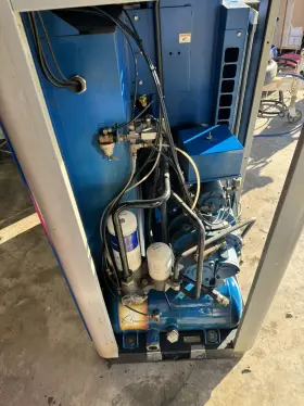 QDG-25 QUINCY Rotary Screw Air Compressor #2
