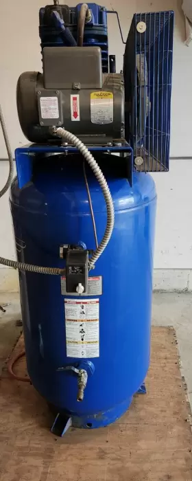 QT-5 QUINCY Air Compressor Gallon #3