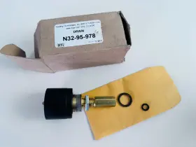 N32-95-978 READING TECHNOLOGIES INC Automatic Float Drain