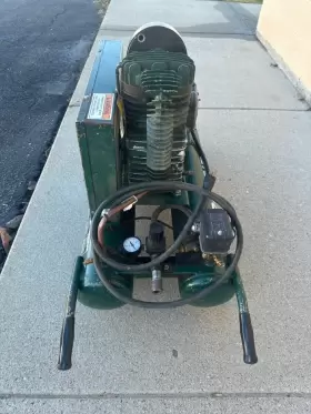 5715K17-0008 ROLAIR Air Compressor #2