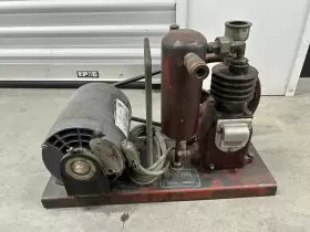 116KC SAYLOR BEALL Air Compressor