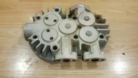 4044 SAYLOR BEALL Compressor Cylinder Head Valves #2