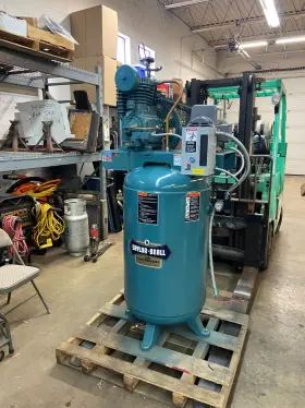 VT-735-80 SAYLOR BEALL Air Compressor