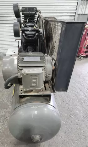 MSWV-80MAX SCHULZ Air Compressor Cylinder #2