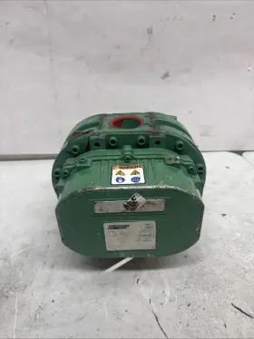 SA-3300H SPEED AIRE Displacement Blower Horizontal Right