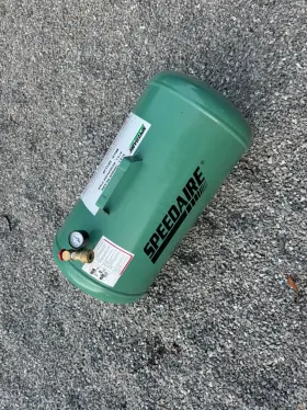 3EUJ9 SPEEDAIRE Gallon Air Tank Floor Mount