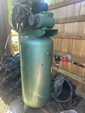 4ME98A SPEEDAIRE Air Compressor