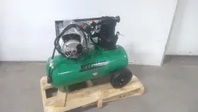 52YM09 SPEEDAIRE Tank Air Compressor