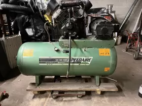 Speedaire 5f5672 Air Compressor 15hp 120 Gallon Working Condition