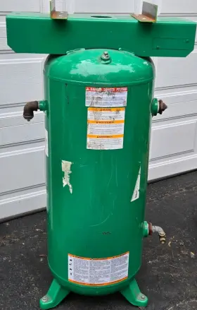 5Z363 SPEEDAIRE Gallon Air Tank Pressure Great