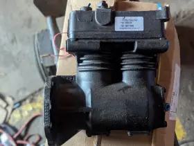 60-REMANUFACTURED STRATOLINE Air Compressor Detroit Diesel