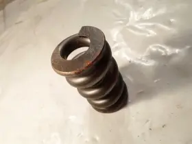 250012-736 SULLAIR Front Head Bolt Spring Minor