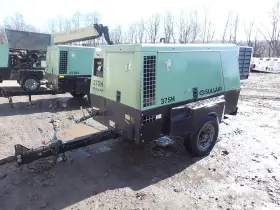 375HDPQ SULLAIR Cfm Air Compressor Video Deere Diesel