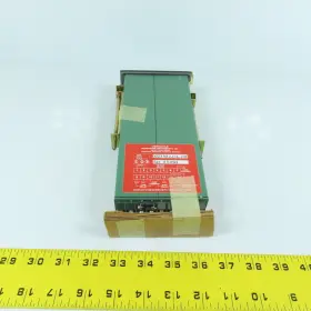 9223-10-AJ-HL-23T VERSATILE Panel Mount Temperature Gauge #3