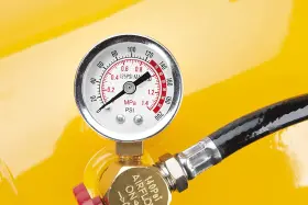 W10055 WIOGW Performance Tool Air Gauge Tank #2