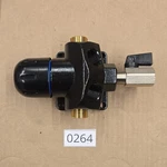 1 Inch Fastpipe Wall Outlet #f2024 /two 1/2 In Npt Female Outlets By Rapidair. Fixed Price $50.00.