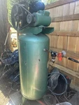 Speedaire Air Compressor #4me98a,, 5hp, 240vac, 60 Gal. Fixed Price $650.00.