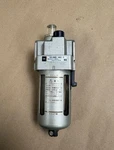 Smc Nal3000-n03-3 Pneumatic Oiler Lubricator 3/8" Npt. Fixed Price $25.00.
