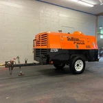D210phdz Sullivan Palatek Diesel Portable Air Compressor, 676 Hours, We Ship!. Fixed Price $12500.00.